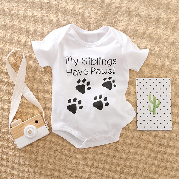 Interesting “My Siblings Have Paws” Short-sleeve Bodysuit for Baby