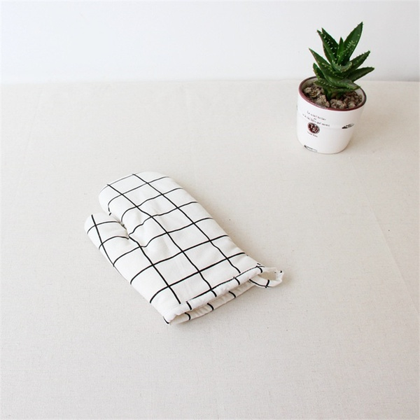 Heat Resistant Gloves Check Cotton Oven Glove