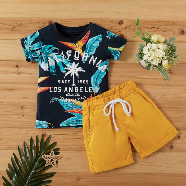 2-piece Baby / Toddler Boy Print Short-sleeve Top and Solid Shorts Set