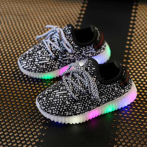 Toddler / Kids Breathable Camouflage Net Surface Lace-up LED Sneakers