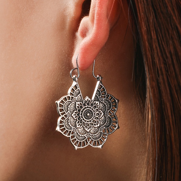 Bohemia Folk-custom Hollow out Floral Earrings