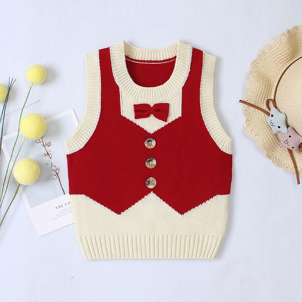 Botton Front Sleeveless Knitwear