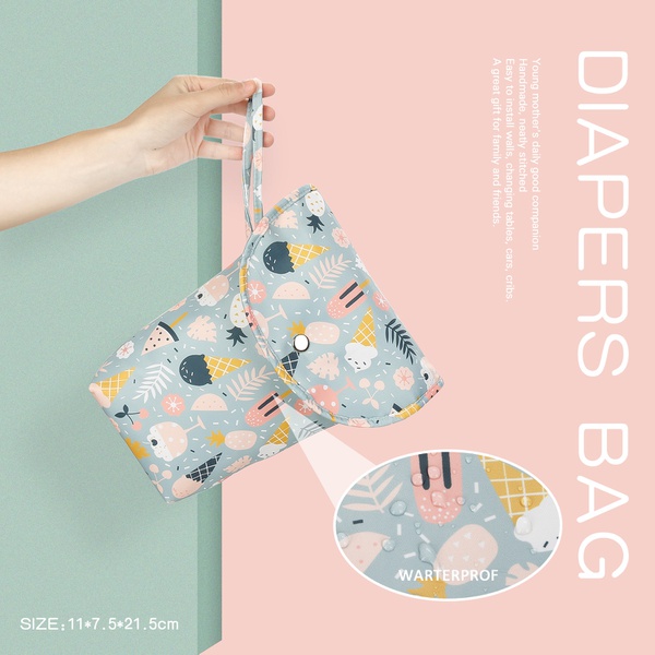 Animal Cartoon Print Waterproof Hanging Cloth Diaper Wet/Dry Bags