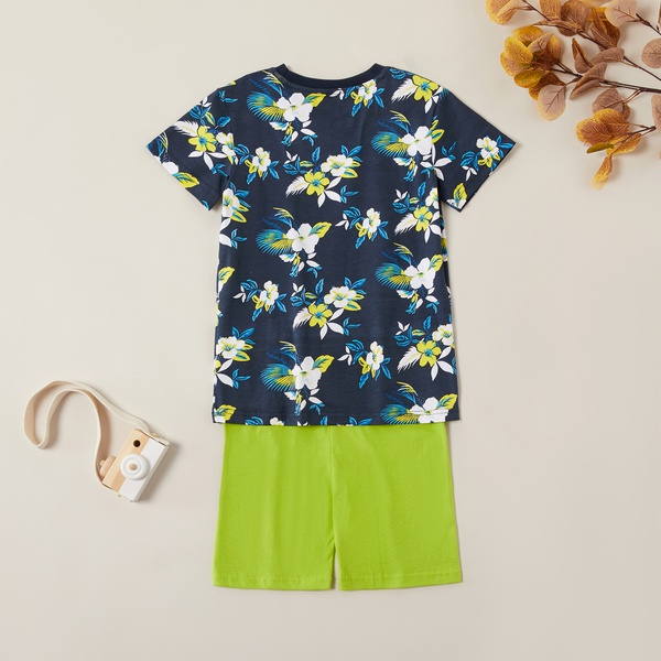 Trendy Cartoon Flower Top and Solid Shorts