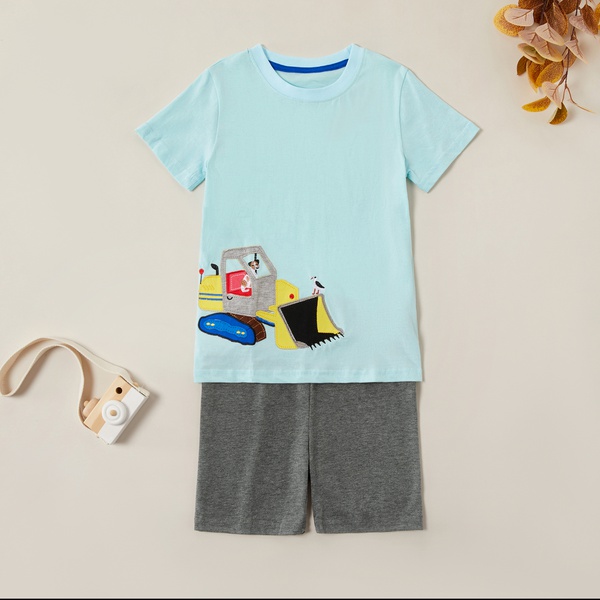 Trendy Cartoon Digger Top and Solid Shorts