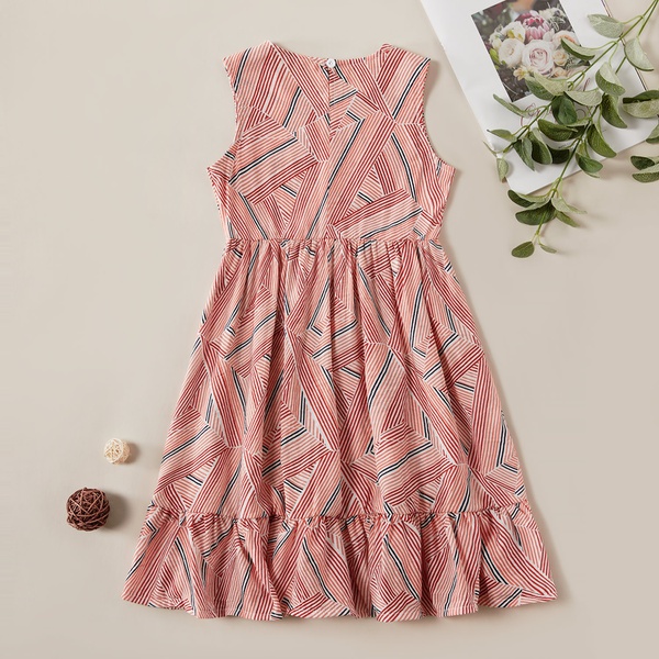 Pretty Geometric Striped Sleeveless Dress