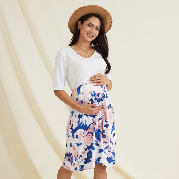 Stylish Floral Printed Sleeveless Maternity Dress
