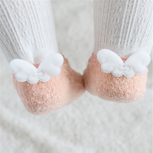 Baby/ Toddler’s Wing Decor Plush Socks