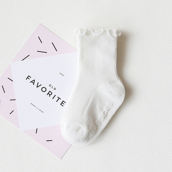 Baby Girl Letter Print Antiskid Middle Stockings