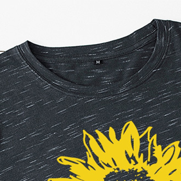 Casual Sunflower Printed Short-sleeve Tee For women